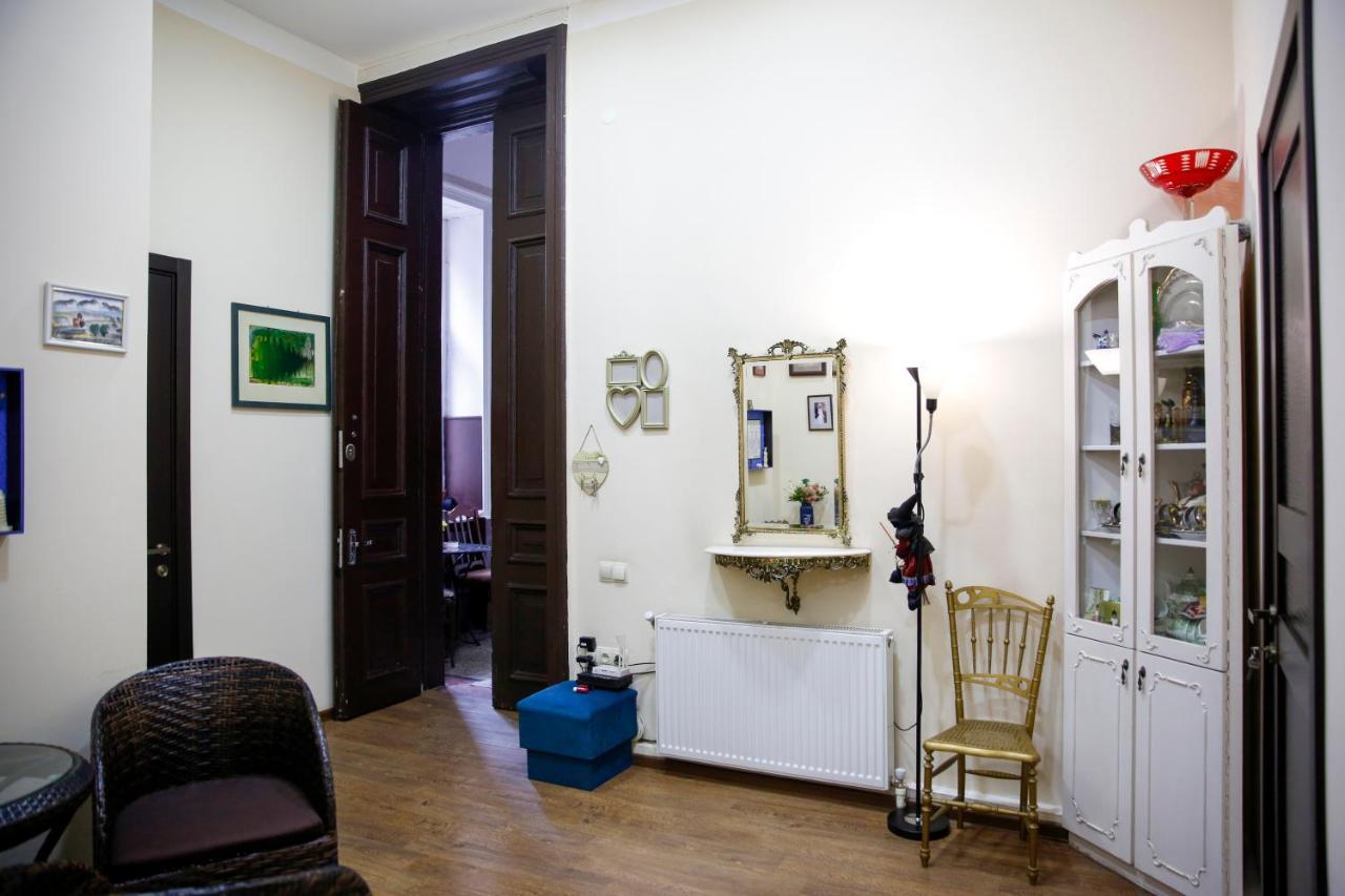 Apartment On Chubinashvili 30 Tbilisi Exterior photo